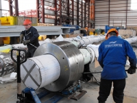 В Алексинском районе идет установка самого мощного в Европе кузнечного пресса